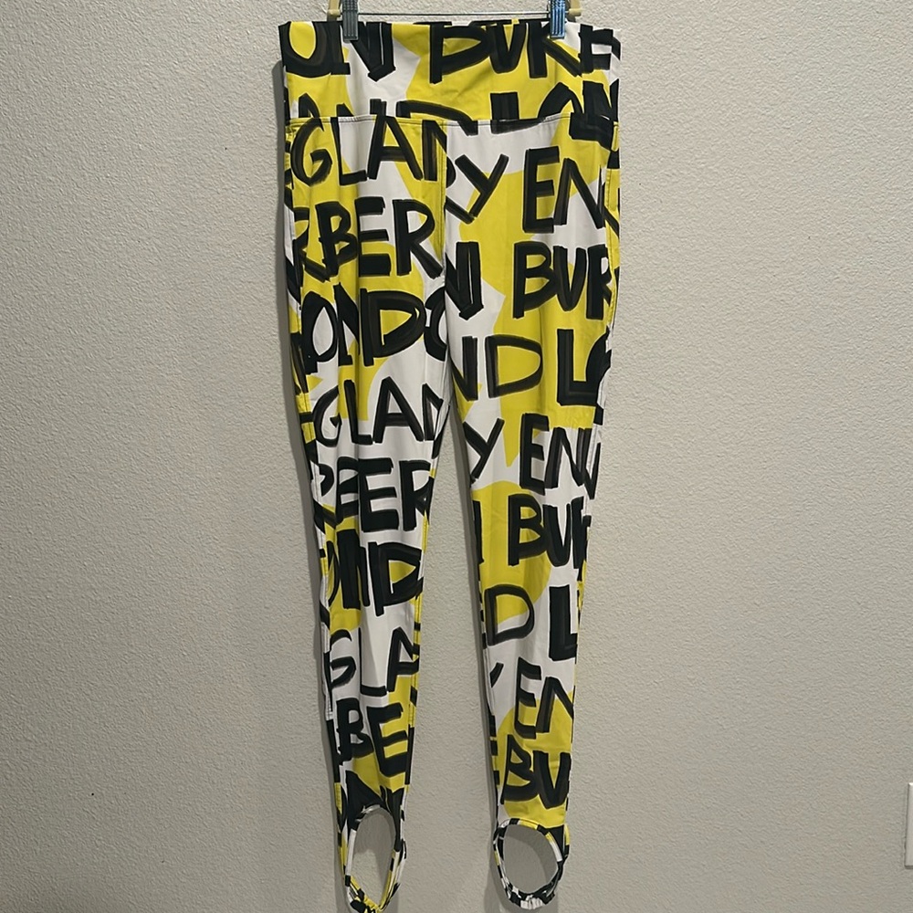Burberry 2018 Runway Graffiti Logo Stirrup Leggings - XXL - Picture 4 of 17
